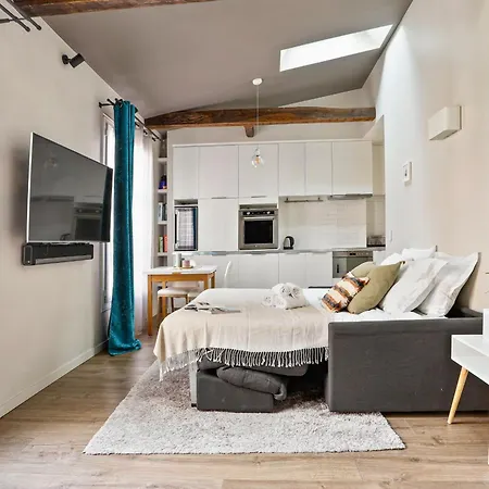 Eiffel Tower & Champ De Mars - 1br - Cityapartmentstay Appartamento Parigi