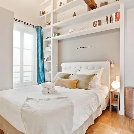 Eiffel Tower & Champ De Mars - 1br - Cityapartmentstay Appartamento