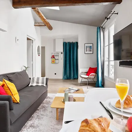 Appartamento Eiffel Tower & Champ De Mars - 1br - Cityapartmentstay *
